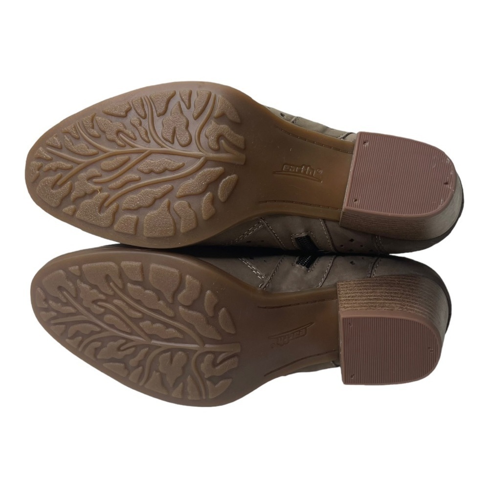 Earth Marion Women’s Khaki Colored Ankle Western Boots - Picture 6 of 9